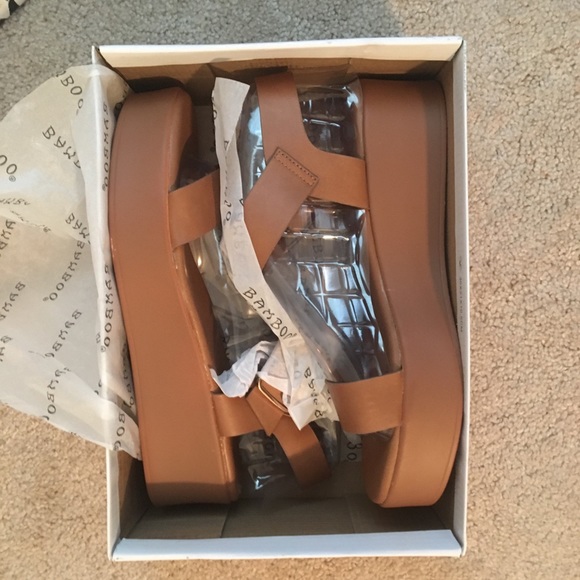 Tan Bamboo Platforms - Picture 1 of 3